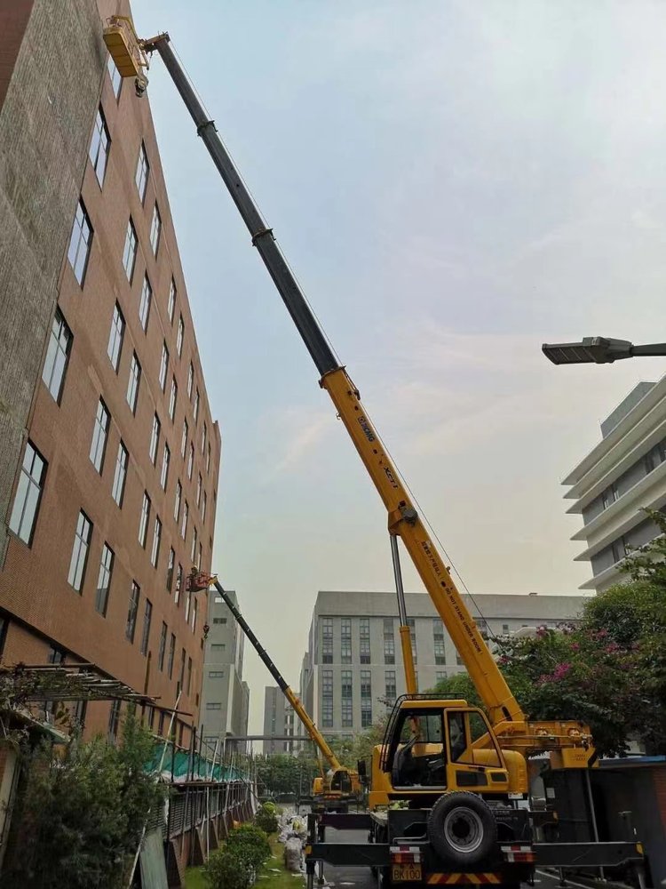 颍上县汽车吊出租哪家好，选择最靠谱的服务商指南