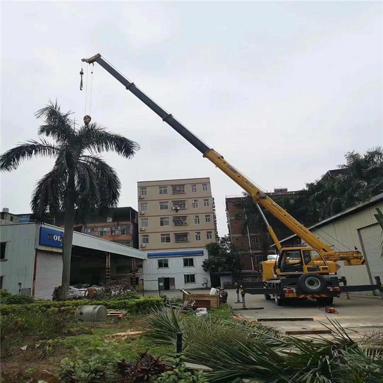 颍上县12吨吊车出租一天的收费标准是什么